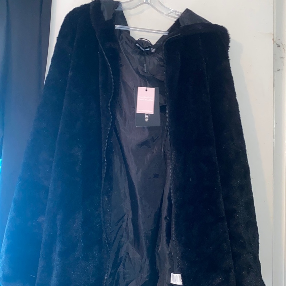 US18 Faux Fur Hooded Jacket